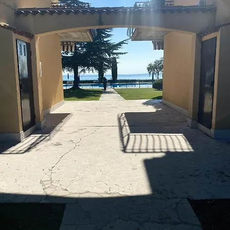 Boutiqueapartment Terrazza Cavaion Veronese